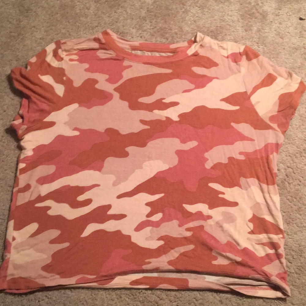 A pink camouflage t shirt